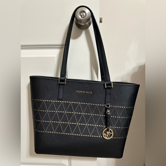 Michael kors tote - Picture 1 of 2